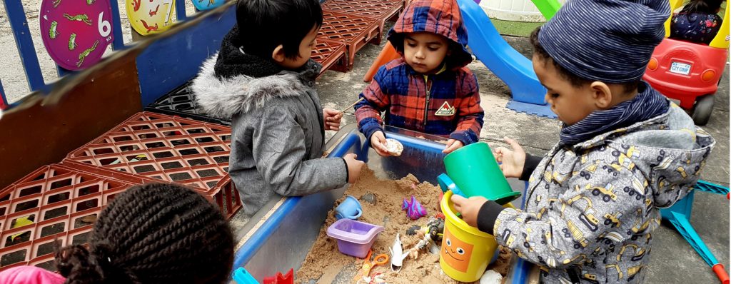 We understand that starting in a new setting can be worrying for both caregivers and for children.
Here are some tips to help it go a little smoother.